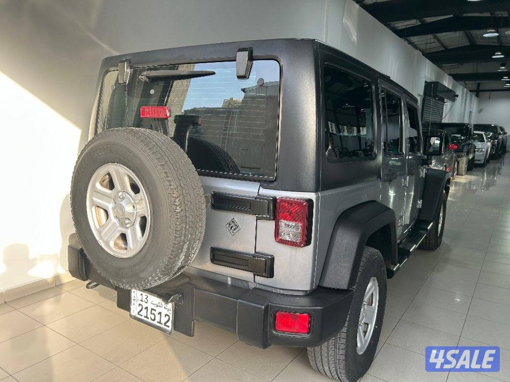 Jeep Wrangler Sport6