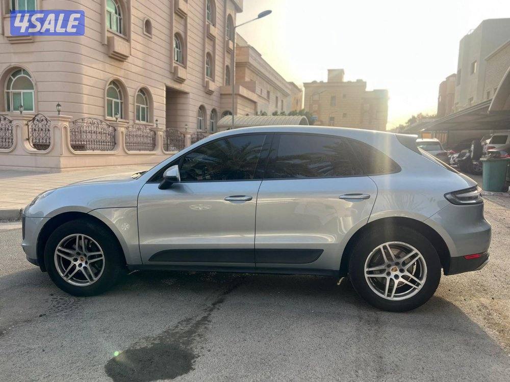 بورش ماكان ٢٠٢١ داخلية لون احمر  / شرط الفحص3