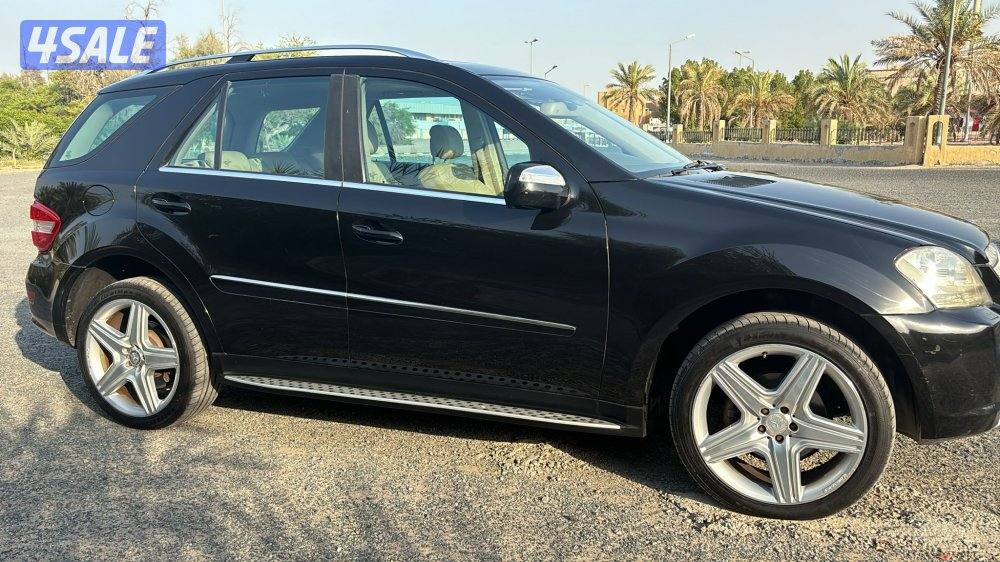 مرسيدس موديل ٢٠١٠ ML350بحاله نادره1
