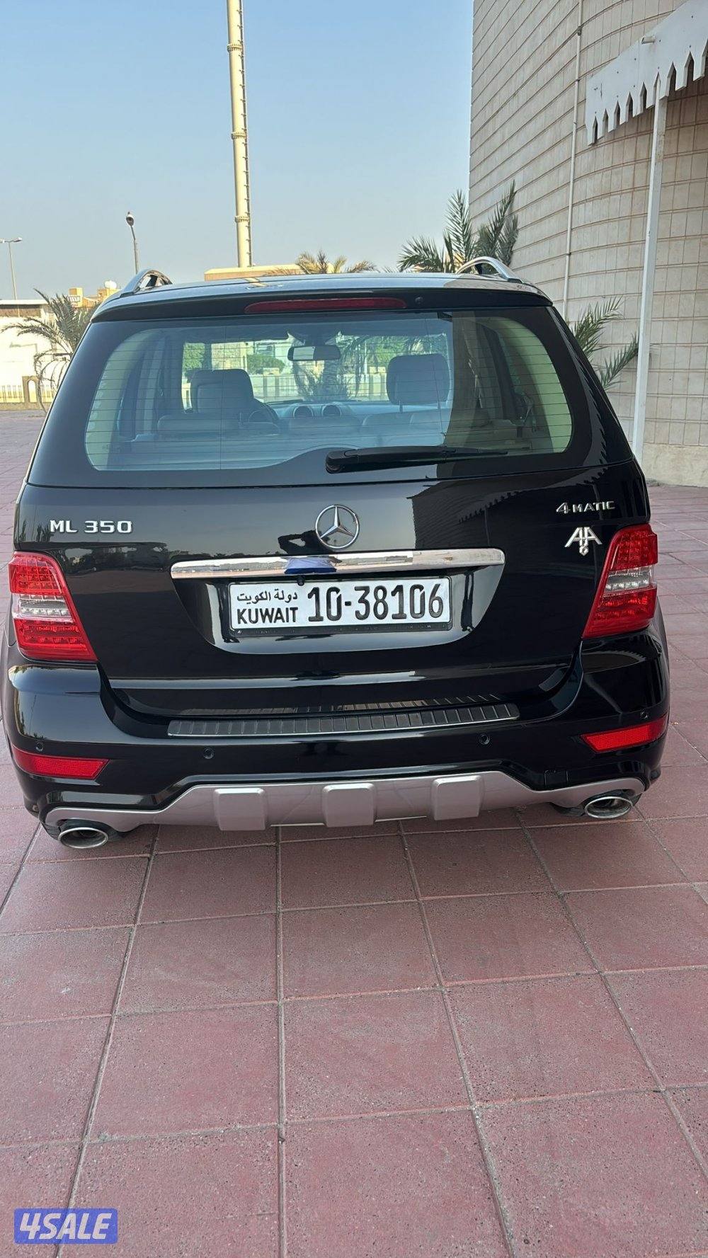 مرسيدس موديل ٢٠١٠ ML350بحاله نادره3