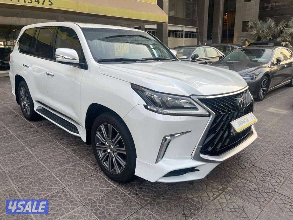 لكزس LX570 - وكالة موديل ٢٠١٧ عداد ١٧٨ الف كيلو1