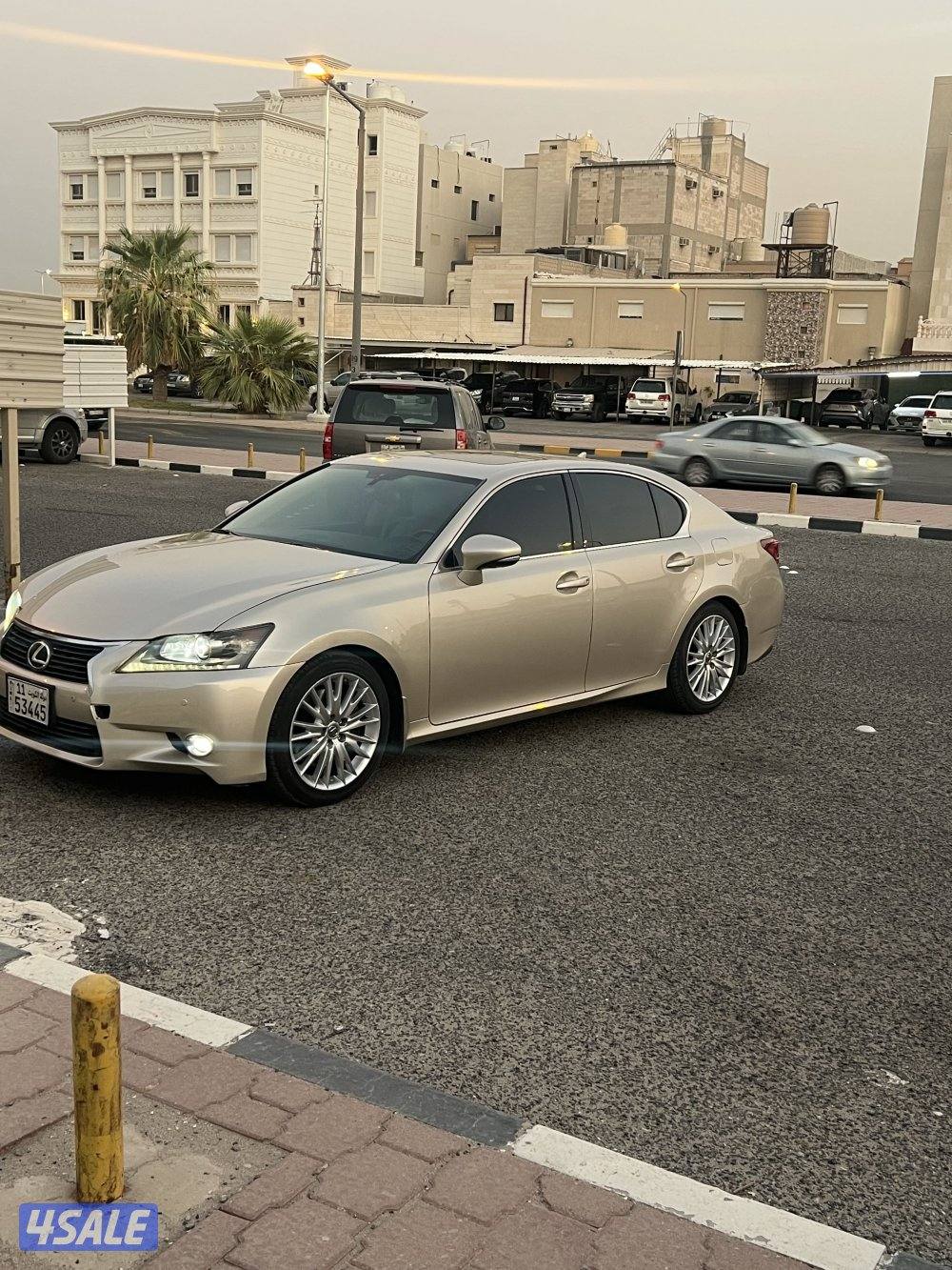 البيع لكزس Gs350 موديل 20131