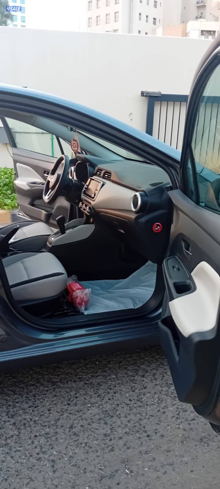 نيسان صني 2024 اصفار ( أعلى فئه ) تحت الكفالة وبحالة الوكالة10