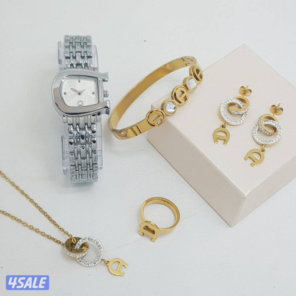 اطقم نسائيه2