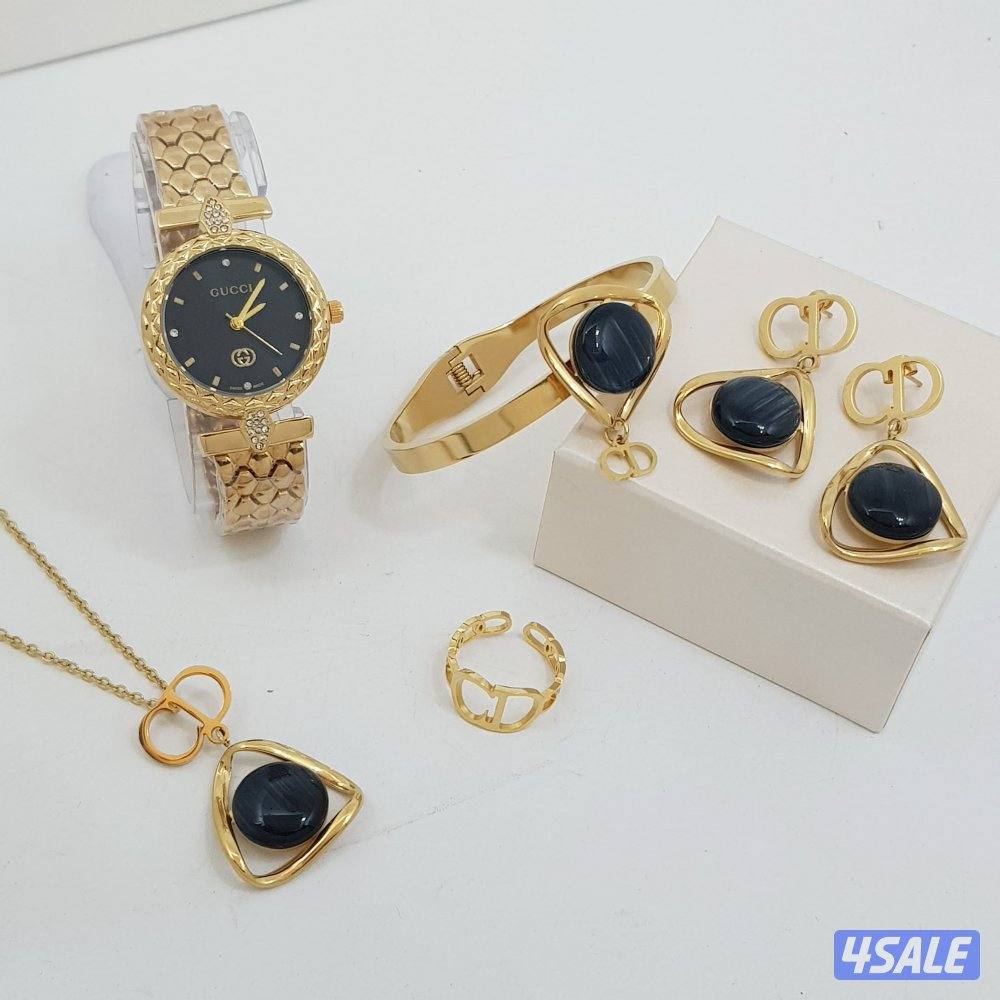 اطقم نسائيه8