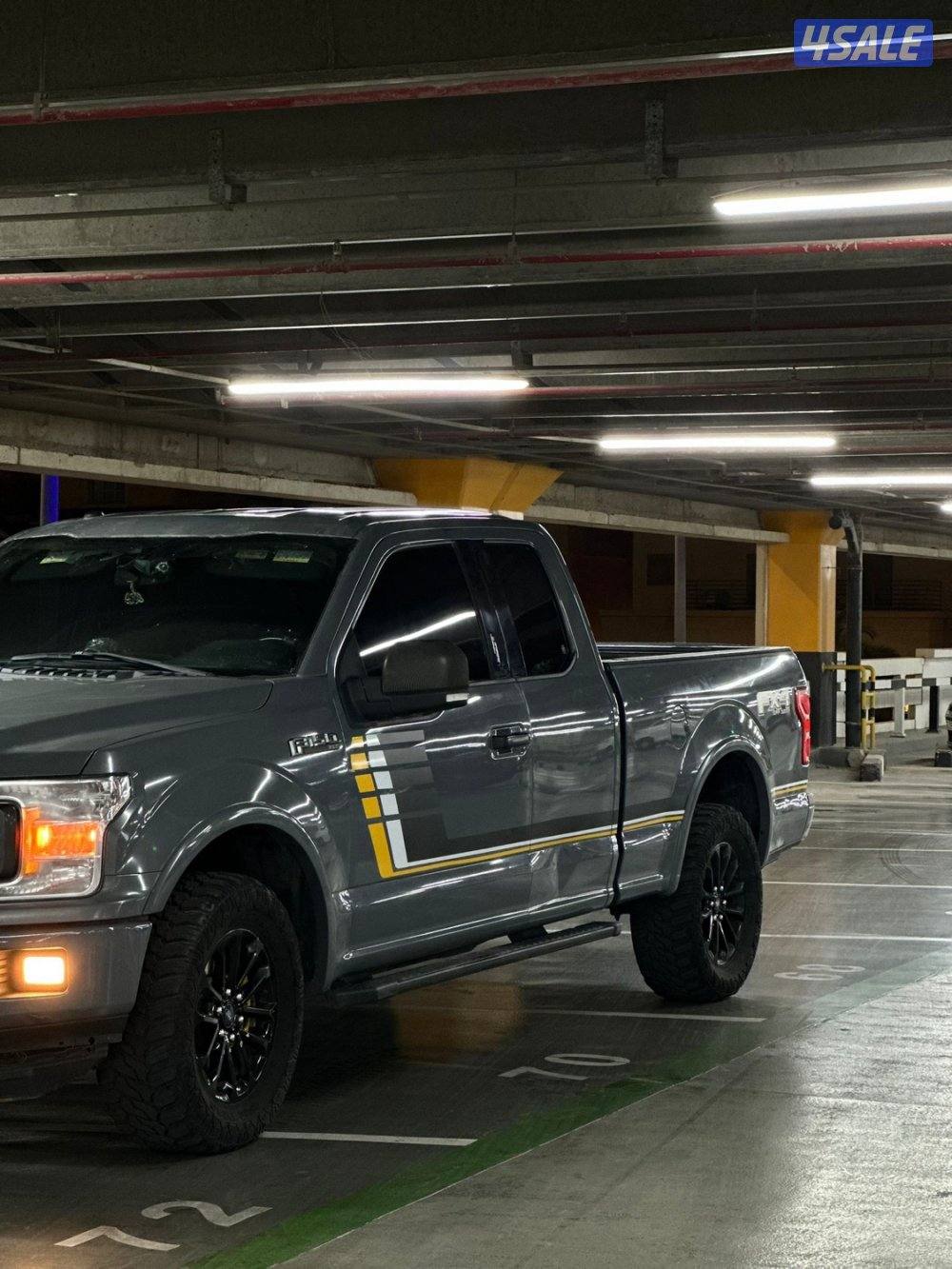 وانيت فورد f150 xlt اعلى فئه بالوكاله4