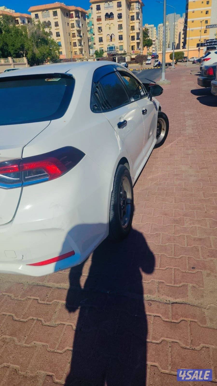 تاكسي متوفر 24 ساعة تحت الطلب و خاصه وبدون علامات وجوال5