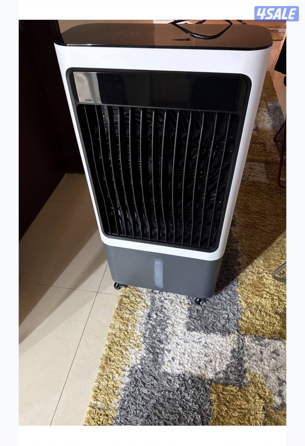 مكيف جيد الهواء من ثلاث درجات0