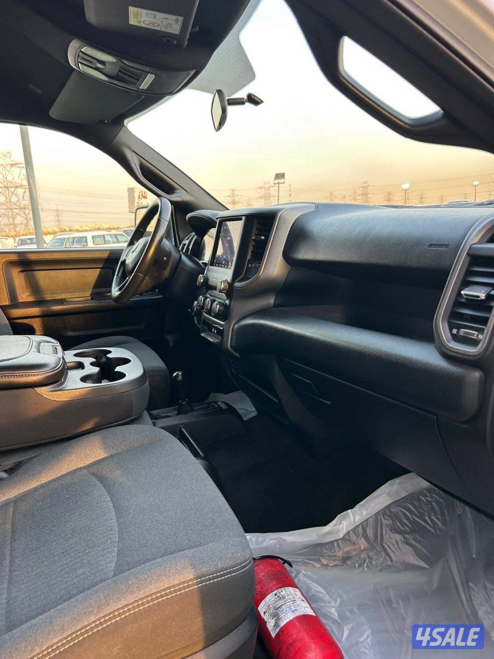 للبيع وانيت دودج رام20219