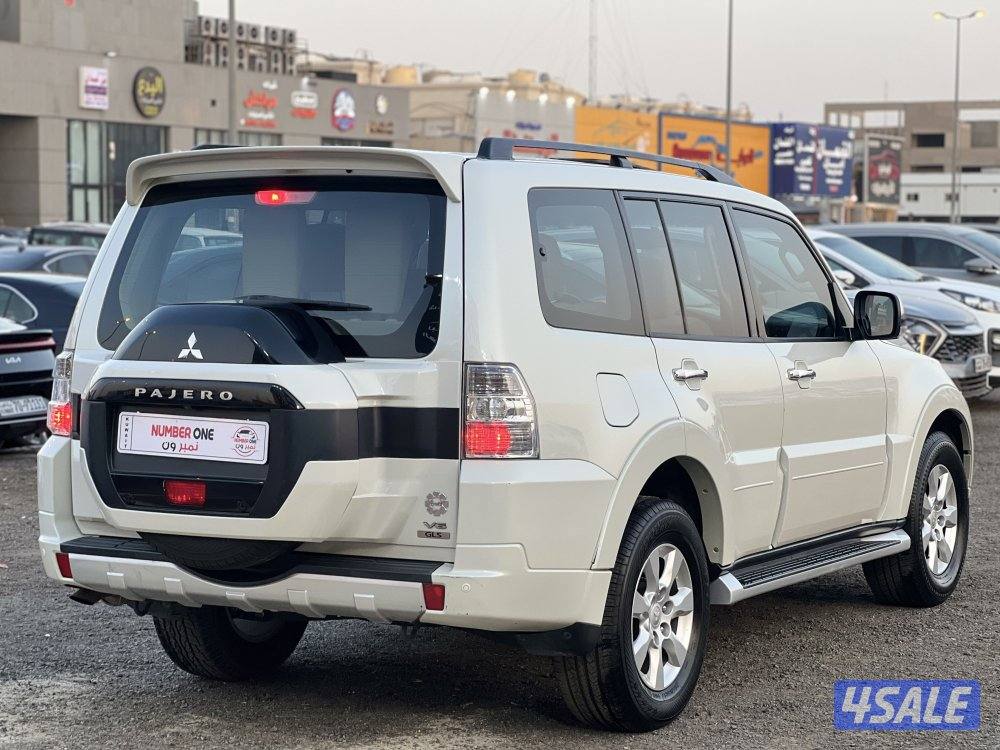 للبيع باجيرو 2022 الدرجة الاولى3