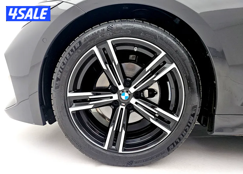 BMW 320i M Sport Pack6