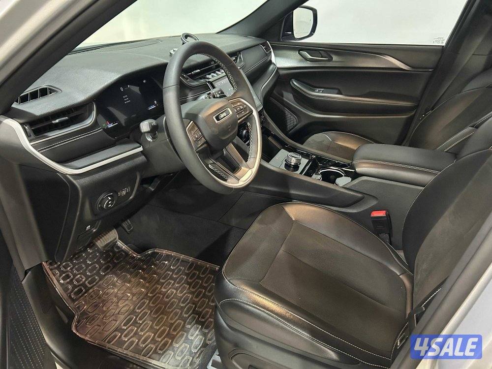 Jeep Grand Cherokee Altitude6