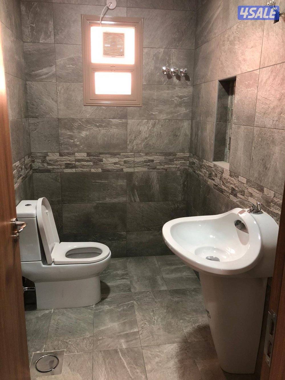 للايجار دور مميز في ابو فطيرة5