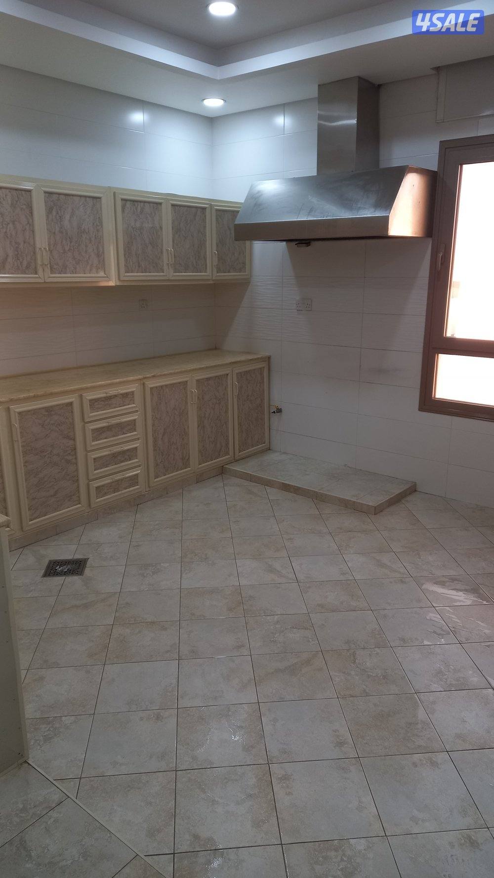 للايجار دور مميز في ابو فطيرة7