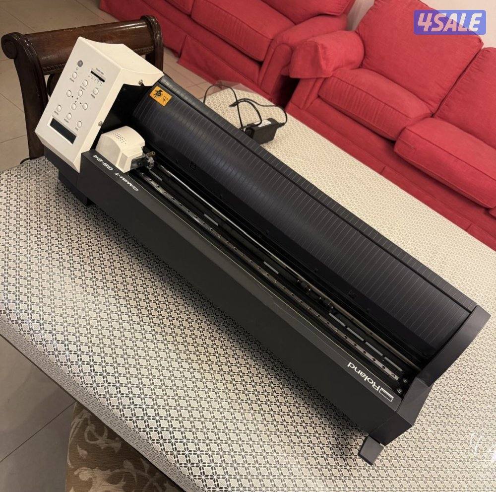 اجهزة طباعه على الملابس مكينة Roland Cutter 24 و  heat press ألماني2