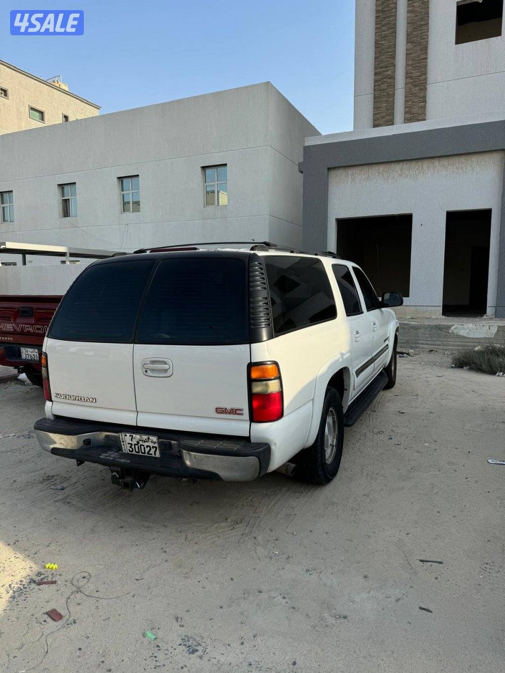 للبيع سوبربان GMC موديل 2004 عداد 4003
