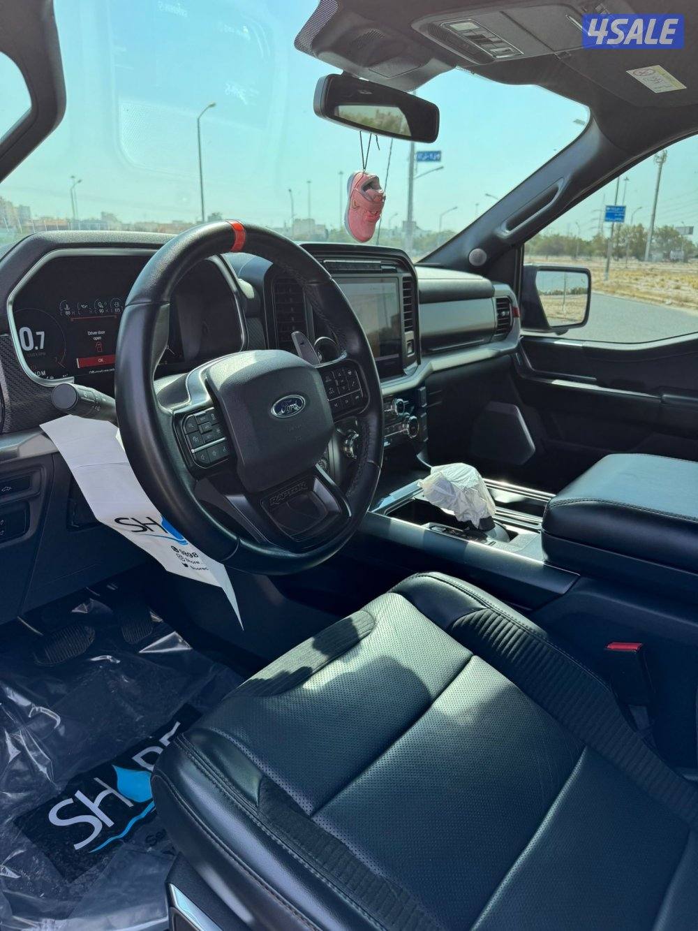 Ford raptor 352