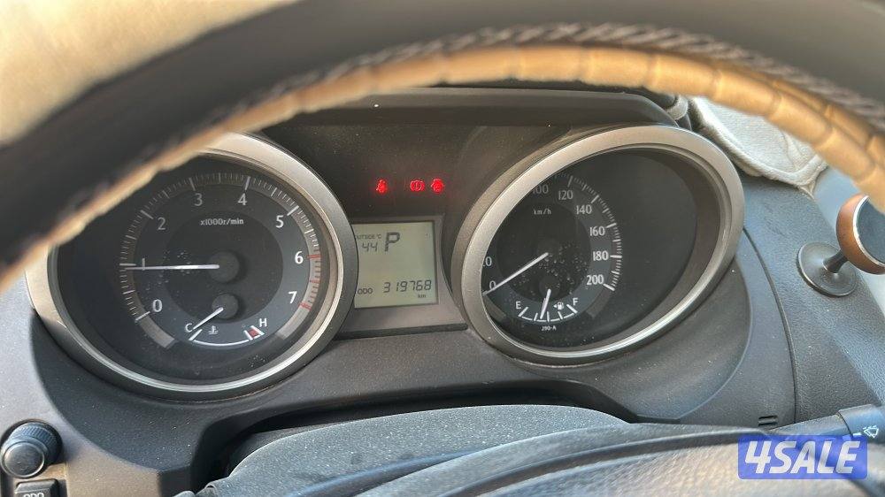 الفروانية الحمرا مول10
