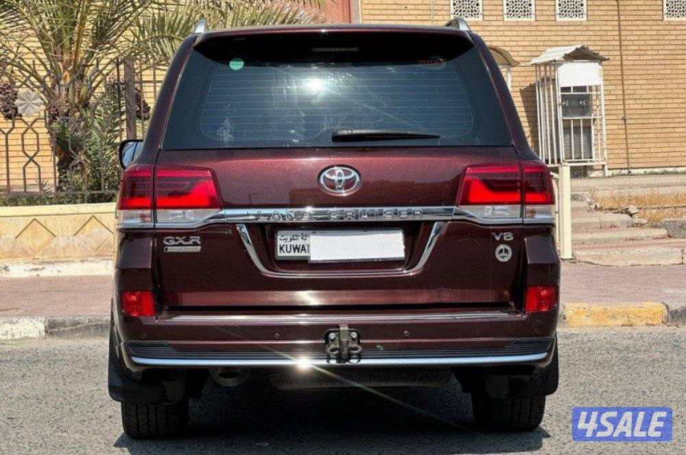 للبيع لاند كروزر تورينق 20194