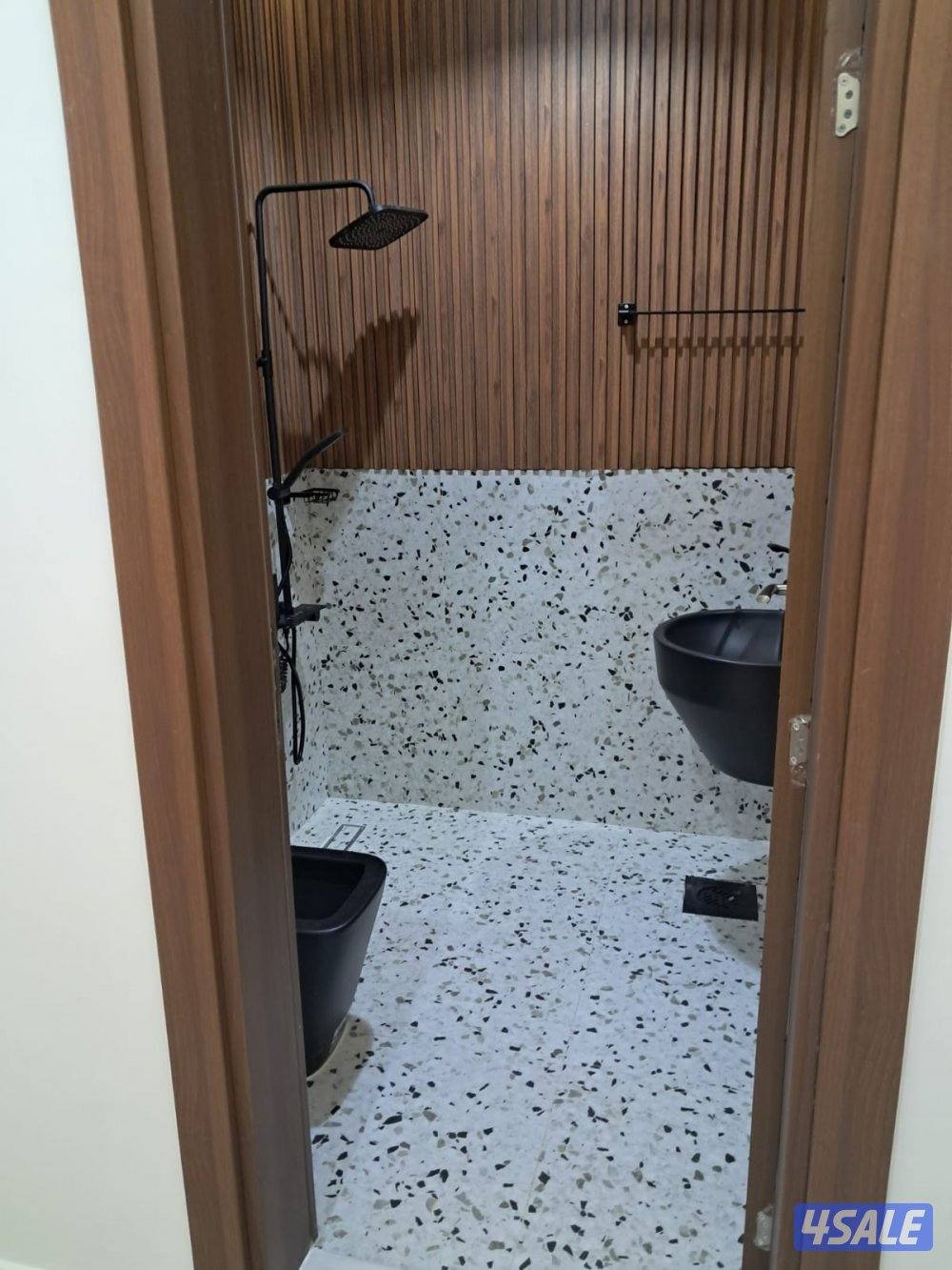 تنظيف شقق/تنظيف بيت كامل/تنظيف / تنظيف فلل / تنظيف كنب /تنظيف سجاد. /ت8