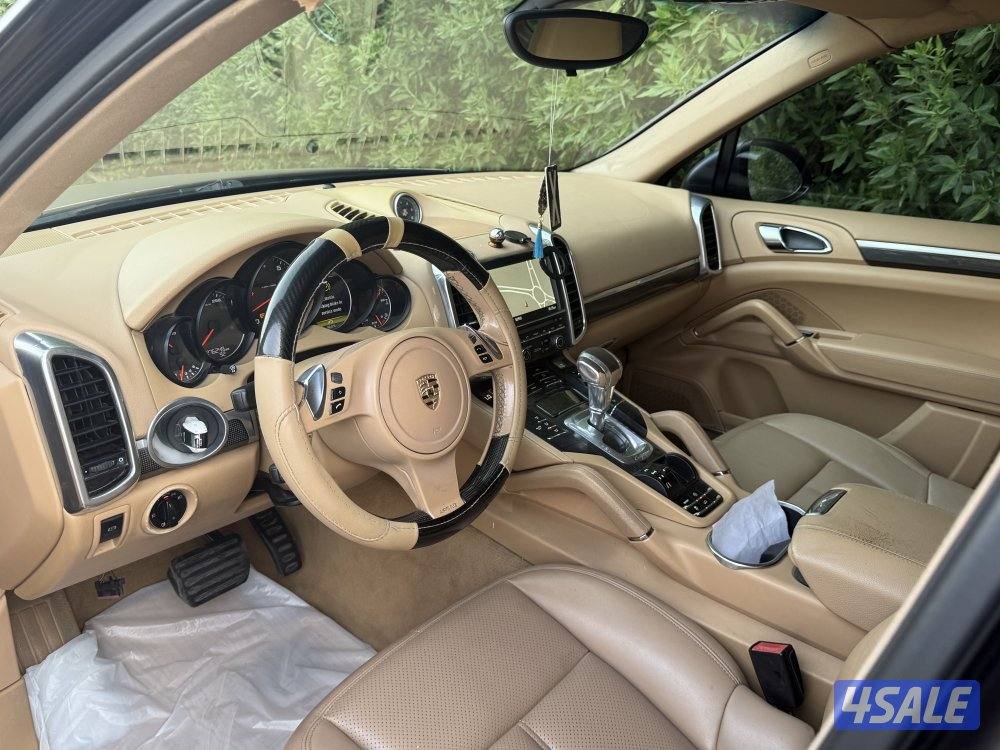 Porsche cayenne S 20123