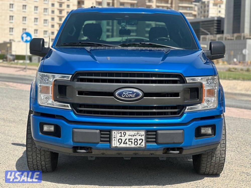 للبيع وانيت فورد FX4  ماشي ٨٩ الف كيلو سيرفس وكالة2