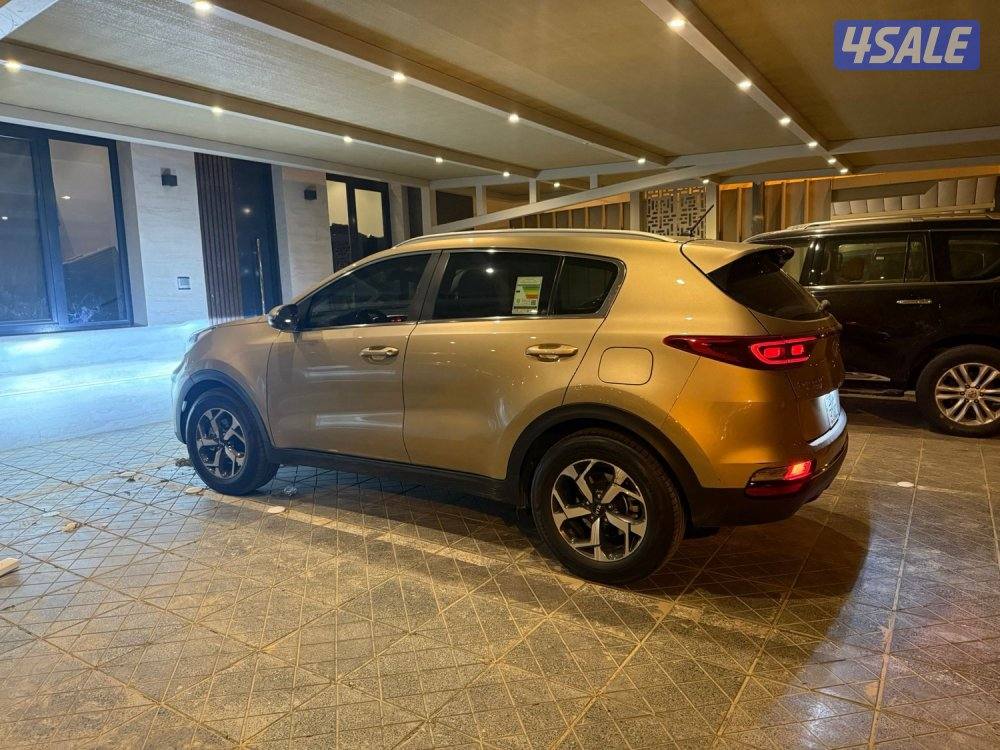 بيعه سريعه الي دور النضيف النضيف النضيف 2020 ماشي 165 وكاله0