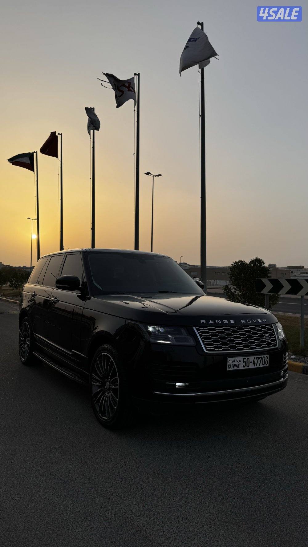 للبيع رنج روفر موديل 2018 HSE2