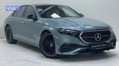 Mercedes-Benz E-Class0