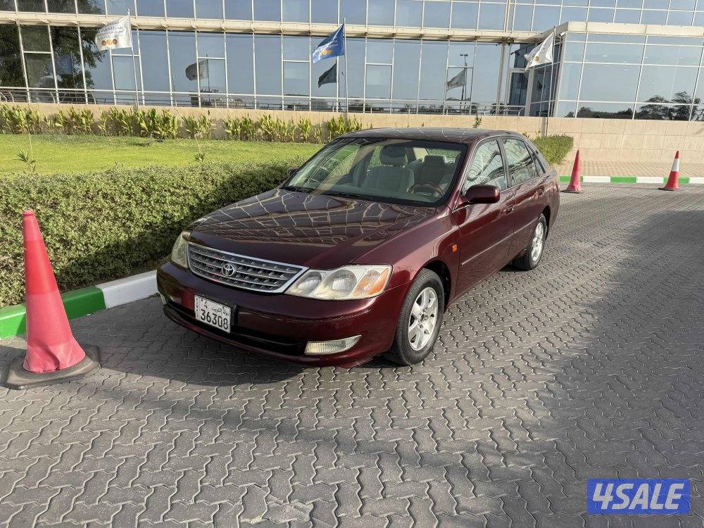 للبيع افالون موديل 2004 بحالة جيدة1