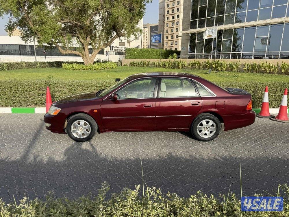 للبيع افالون موديل 2004 بحالة جيدة2