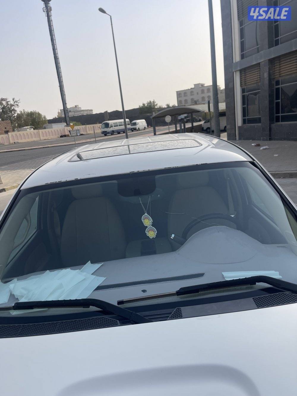 للبيع وانيت دنالي موديل ٢٠١٣ بسعر مغري1