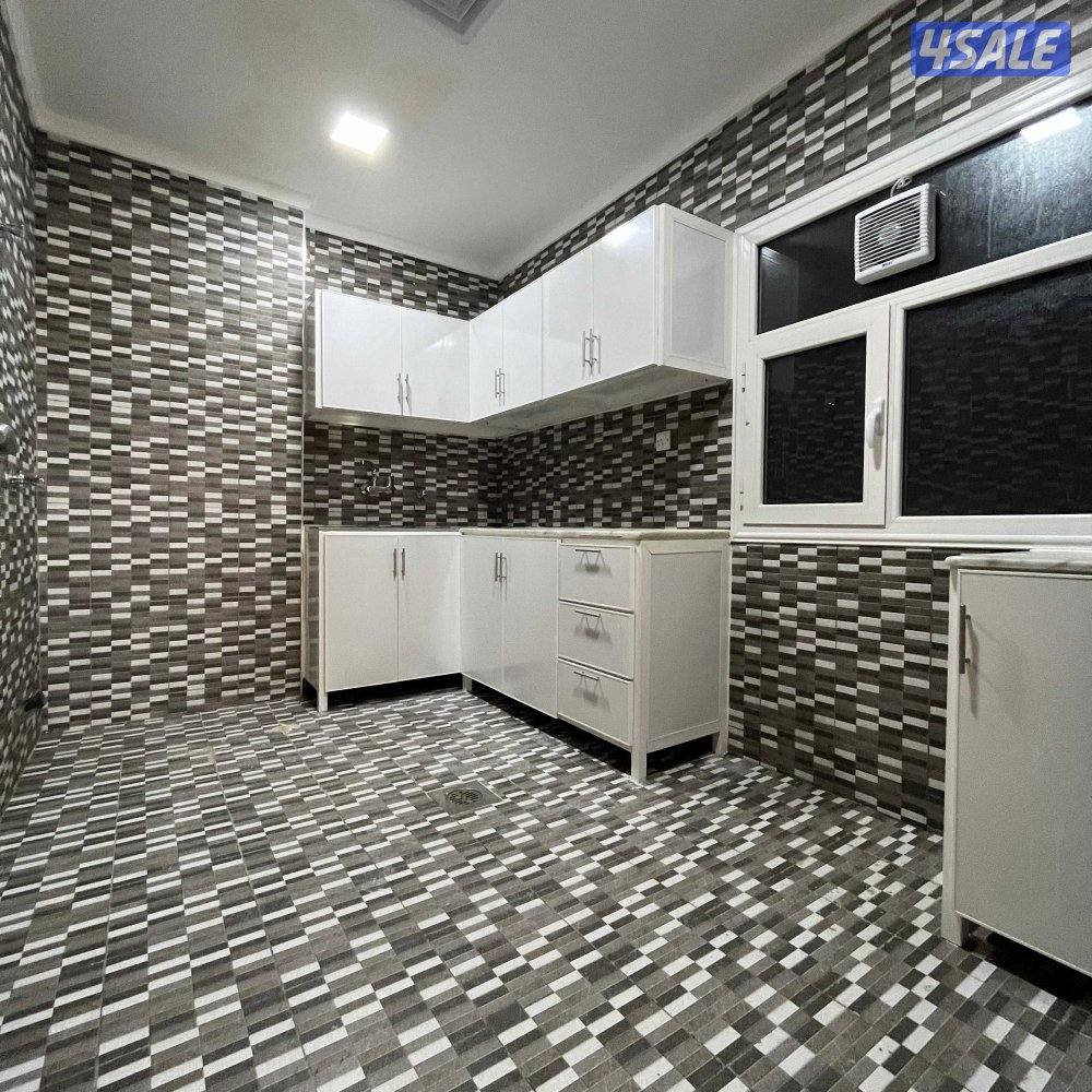 شقة سكنية للإيجار في صباح السالم قطعة 14