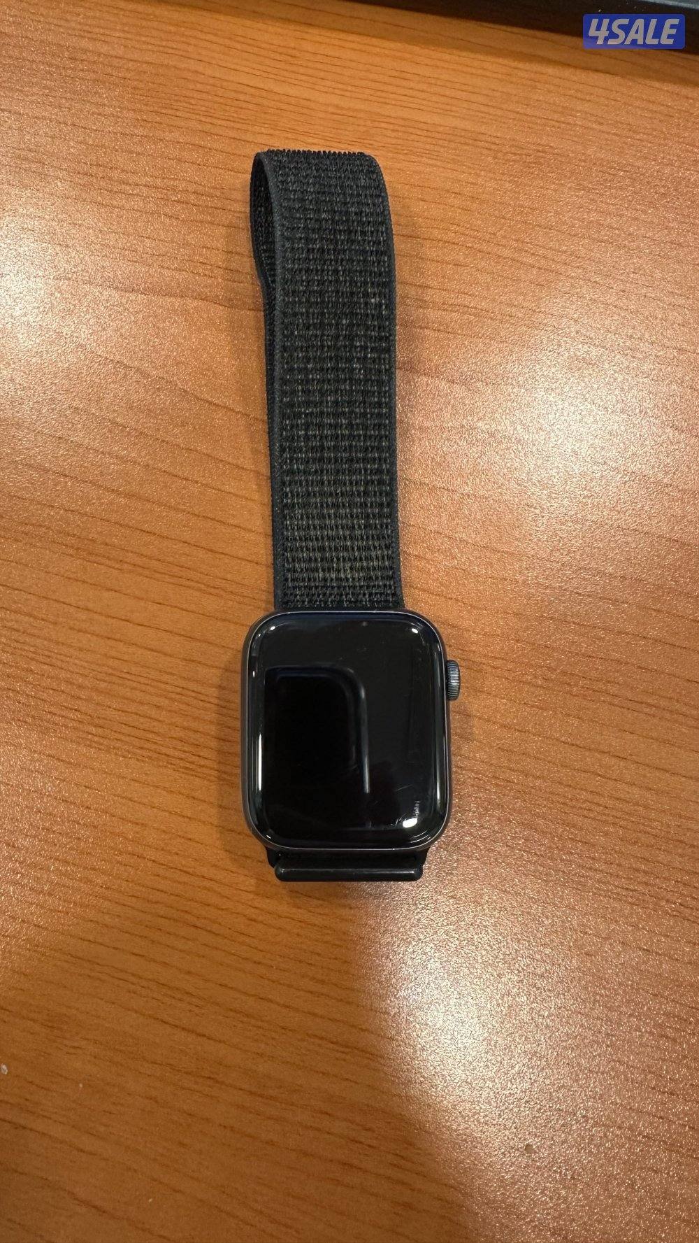 Apple watch series 4 (44mm)2