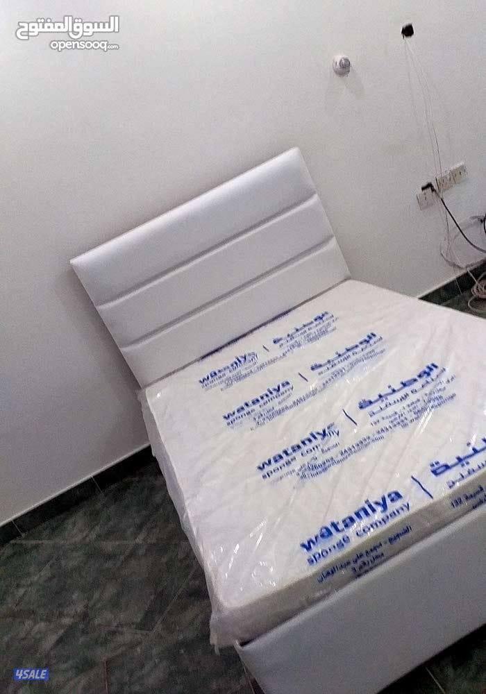 يوم العرض عليك تنزلت سرير ودوشك طبي بارخص سعر11