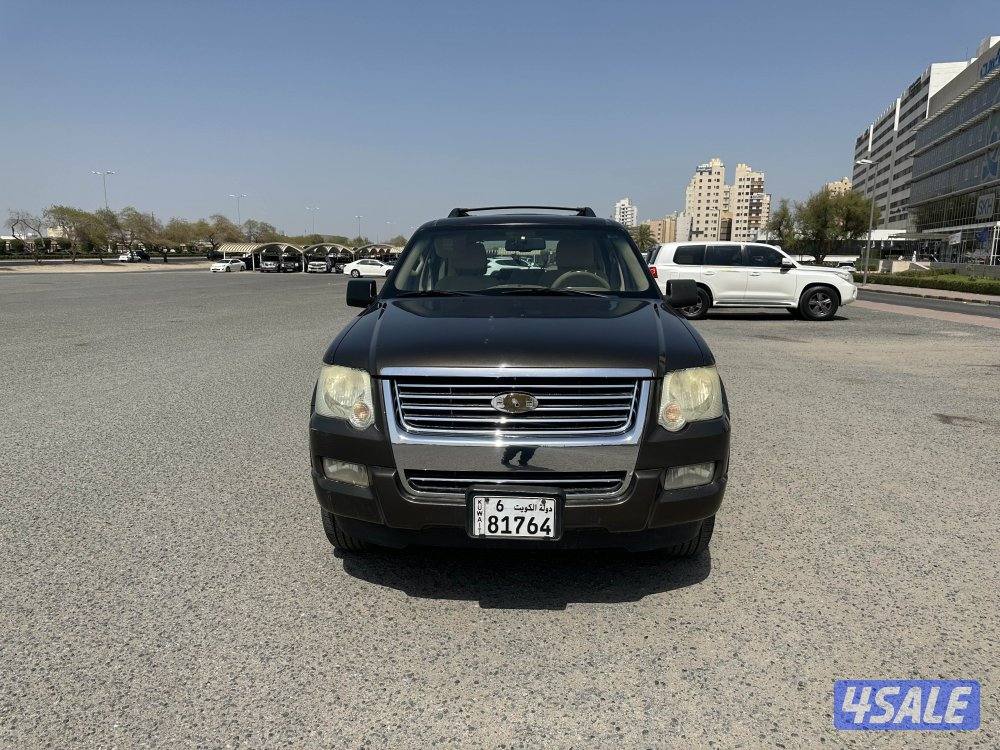 حجم المحرك 4.0 V60