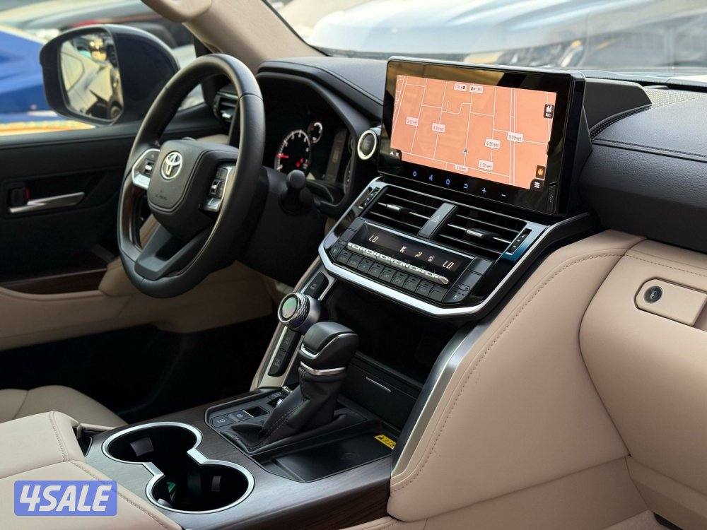 LAND CRUISER GXR AERO S _2024 عداد 4 الاف فقط7