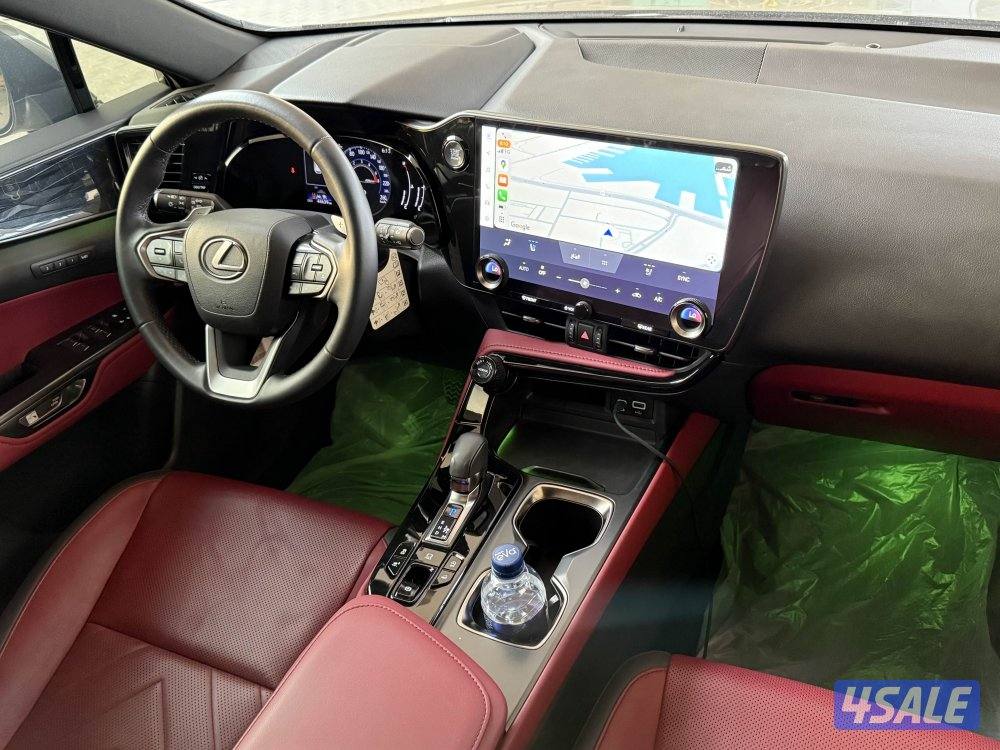 لكزس NX350 موديل 2024 تحت الكفالة8
