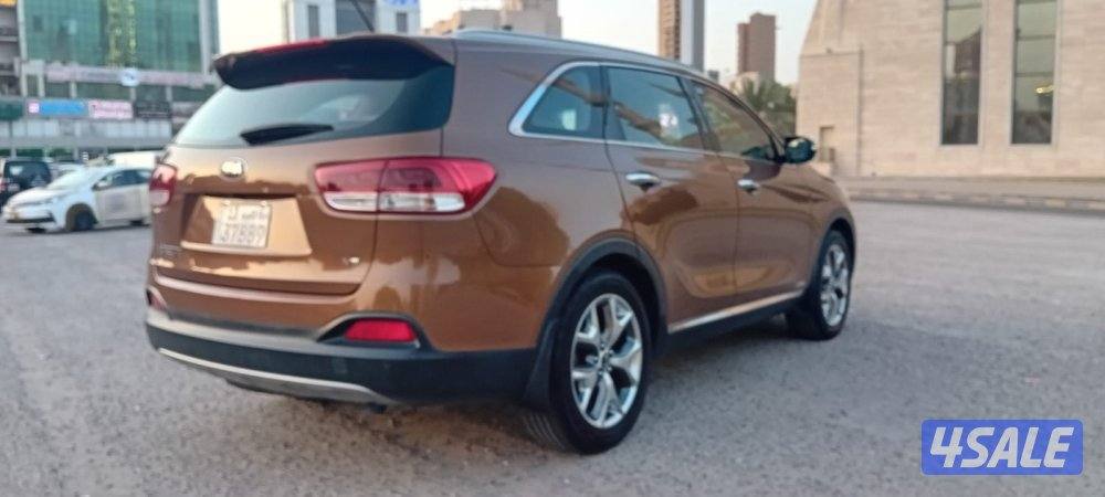 كيا سورينتو 2016 ( كاملة المواصفات ) عداد 98 ألف كم صبغ الوكالة4
