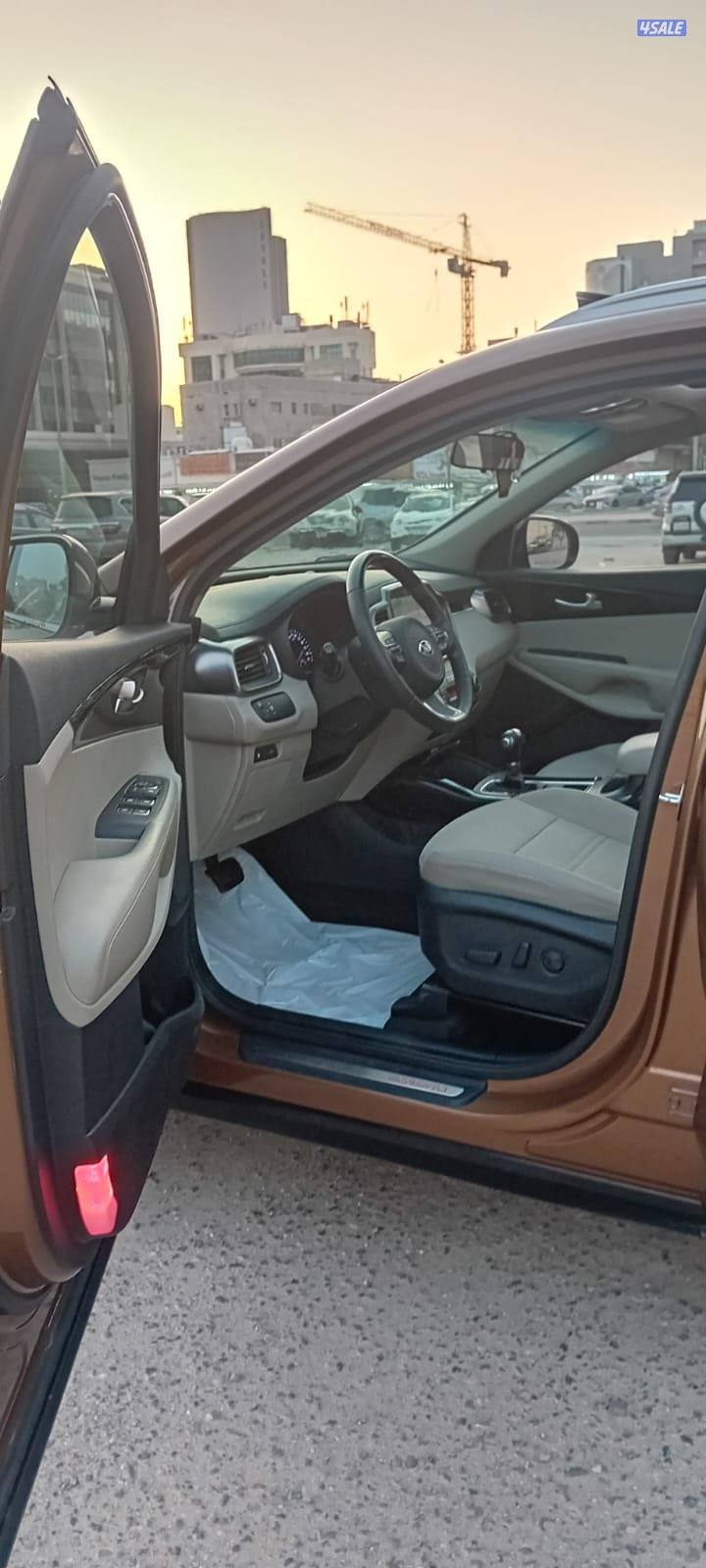 كيا سورينتو 2016 ( كاملة المواصفات ) عداد 98 ألف كم صبغ الوكالة7