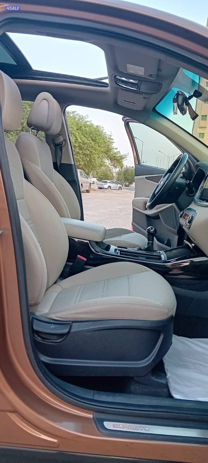 كيا سورينتو 2016 ( كاملة المواصفات ) عداد 98 ألف كم صبغ الوكالة12