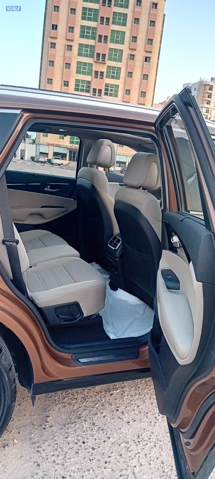 كيا سورينتو 2016 ( كاملة المواصفات ) عداد 98 ألف كم صبغ الوكالة14