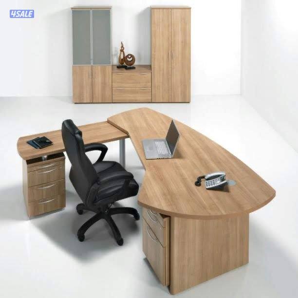 متخصصون في الأثاث المكتبي1