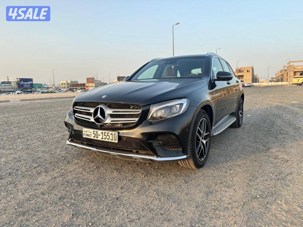 مرسيدس GLC 300 موديل ٢٠١٧ صبغ الوكالة بحالة الوكالة8