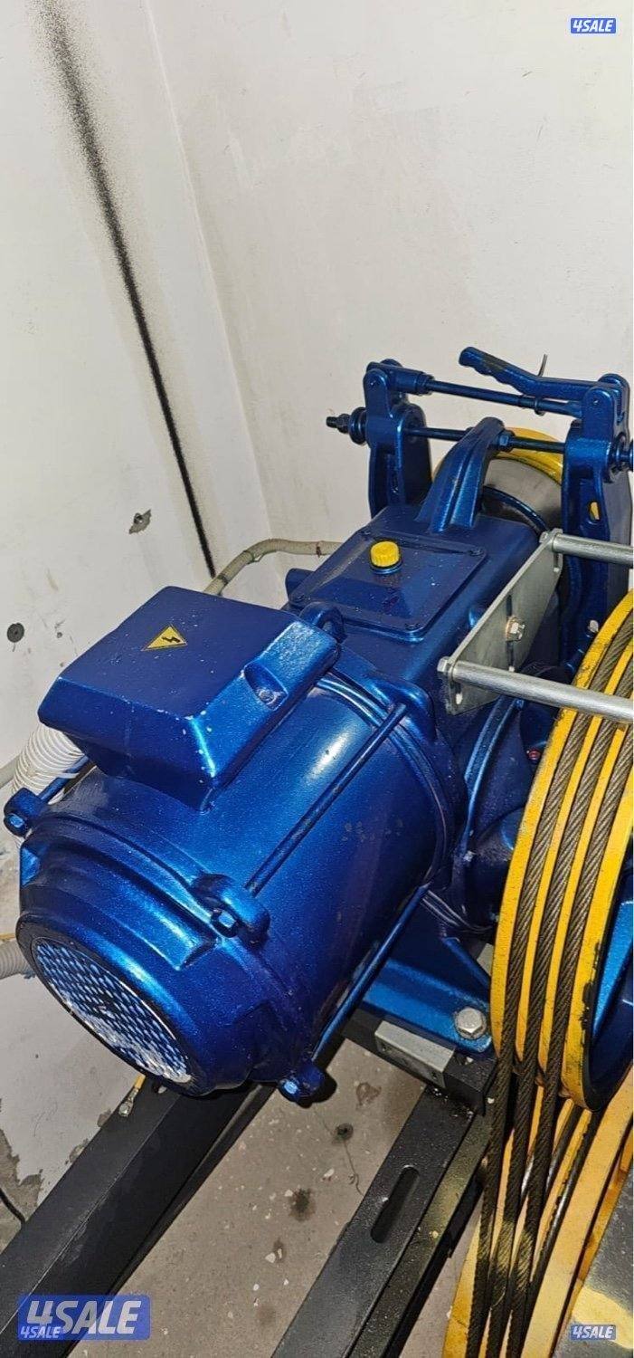 فني مصاعد صيانة و تصليح و تركيب جميع انواع مصاعد6