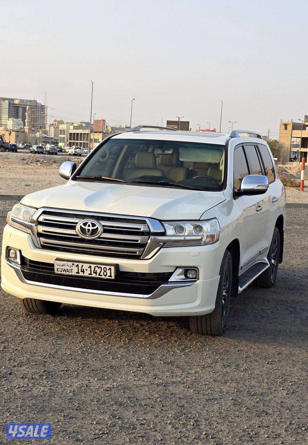 لاندكروزر كامل المواصفات شرط الفحص4