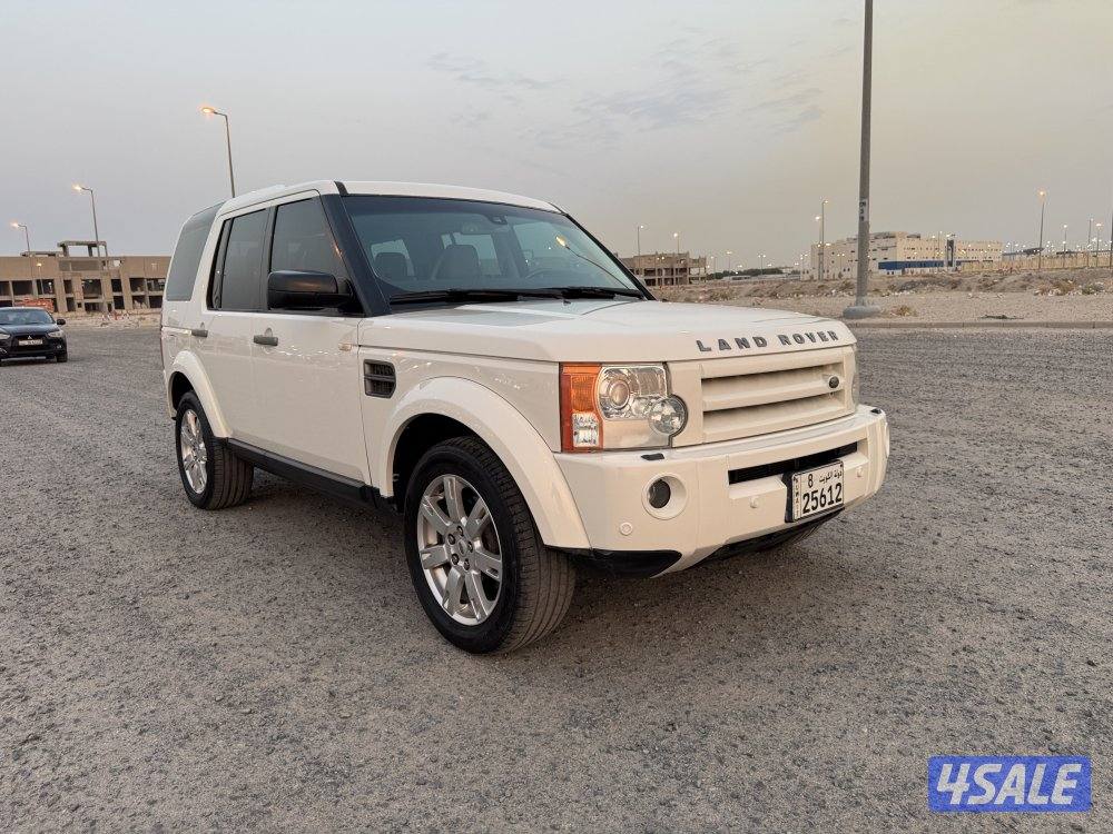 لاندروفر LR3 بحالة الوكالة صبغ وكالة0