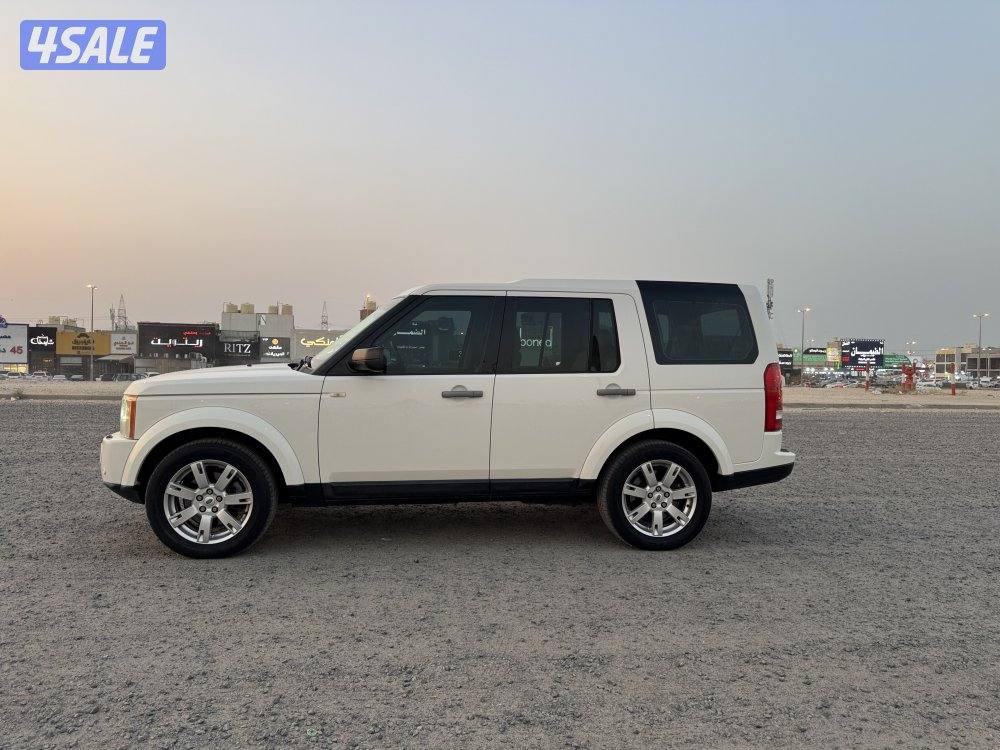 لاندروفر LR3 بحالة الوكالة صبغ وكالة2