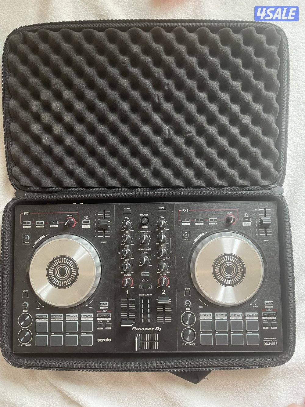 For Sale: Pioneer DDJ-SB3 DJ Controller + Protective Case0