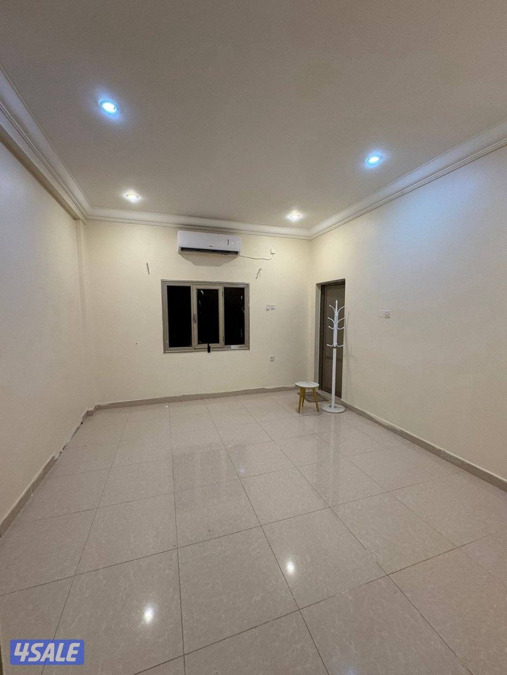 للإيجار نص جاخور4